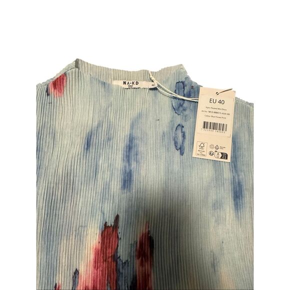 NA-KD size EU 40 (large) pleated mini dress collab Larissa Mills - NWT - Picture 5 of 8